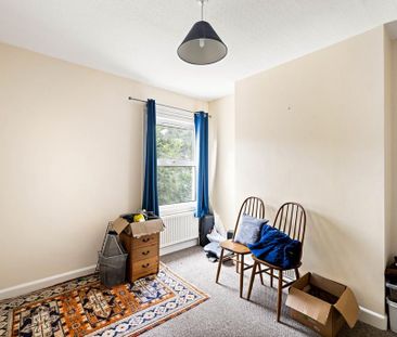 3 bedroom end of terrace house to rent - Photo 1