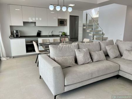 Luxury Flat for rent in Alicante, Valencia - Photo 4