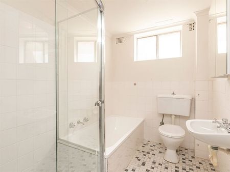 Quiet and Comfortable Apartment - Photo 5