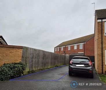 2 bedroom semi-detached house to rent - Photo 3