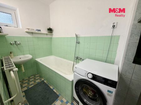 Pronájem bytu 3+1 80 m² - Fotografie 4