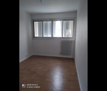 Location Appartement 3 pièces 63 m² Le Blanc - Photo 3