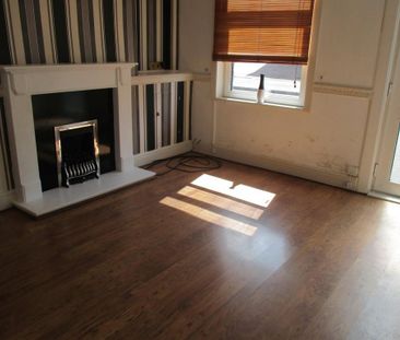 2 bedroom house to rent - Photo 1