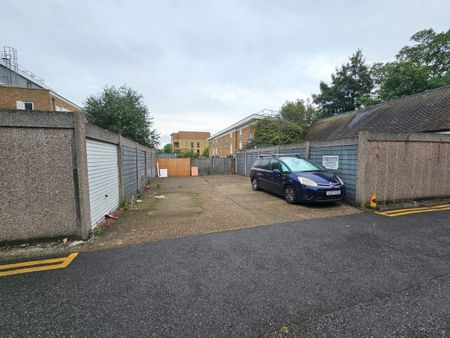 Sydenham Road, East Croydon, CR0 2 - Photo 4