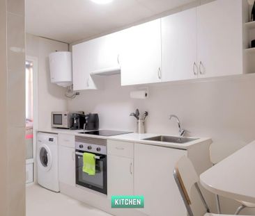 Calle Ramón Luján, Madrid, Community of Madrid 28026 - Photo 6