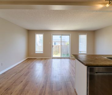 For Lease - 16 Chantilly Street, Kitchener, Ontario - Photo 5