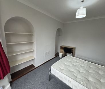 Arnside Place, Heslington Road - P1886 - Photo 2