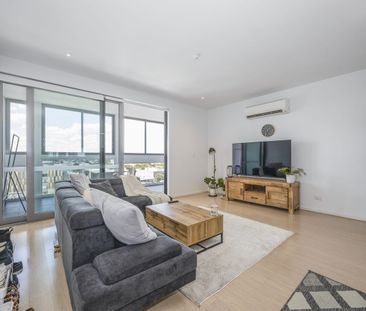 Urban Panorama Apartment - Photo 2