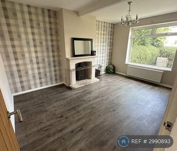 3 bedroom semi-detached house to rent - Photo 2