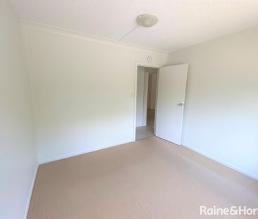 2/14 Alpha Street, Taringa, QLD 4068 - Photo 4