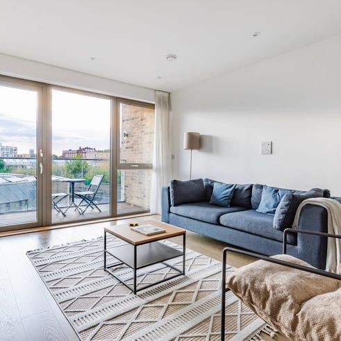 Vega House - Photo 1