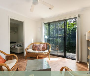 Leafy Bardon Lifestyle with Total Privacy - Backing onto 3 Acres of... - Photo 6