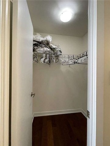 For Lease - 4065 Brickstone Mews Unit# 2004, Mississauga, Ontario - Photo 3