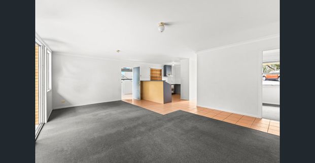 Charming 3-Bedroom Home on a Huge Block in Elimbah - Photo 1