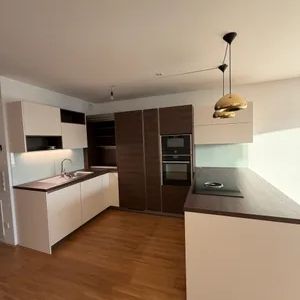 Lichtdurchflutete 3-Zimmer-Maisonette mit 3 Freiflächen in Stadlau - inkl. Betriebskosten - Foto 2