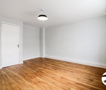 2 bedroom duplex to rent - Photo 1