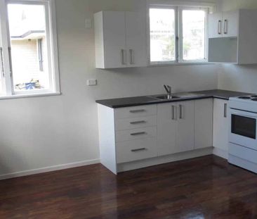 Family home with a great location! - Photo 2