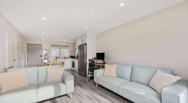 Contemporary comfort - 2 Bedrooms - Photo 1