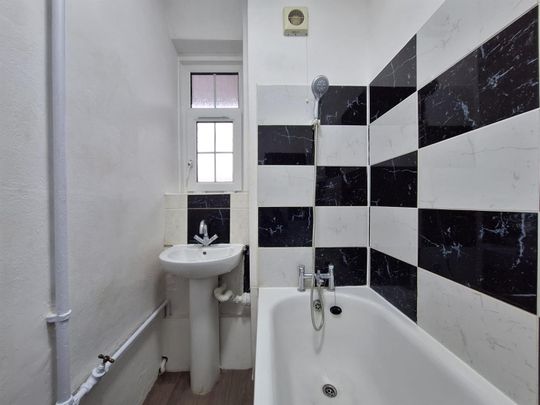 Stamford Hill, London N16 - Photo 1