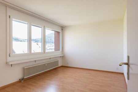 HELLE 4-ZIMMER-WOHNUNG IN SCHÖNER ÜBERBAUUNG - Photo 2