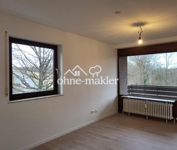 Erstbezug nach Renovierung | 2-Zimmer mit EBK und Balkon - Photo 2