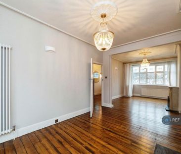 3 bedroom terraced house to rent - Photo 4