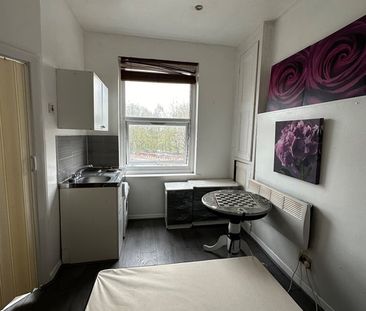 Studio Flat, Dudley Road, B18 - Photo 6