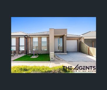 29 Nattarak Avenue, Werribee, Vic 3030 - Photo 3