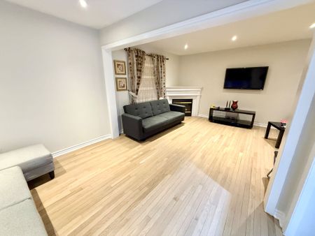 For Lease - 920 Mandolin Place, Mississauga, Ontario - Photo 4