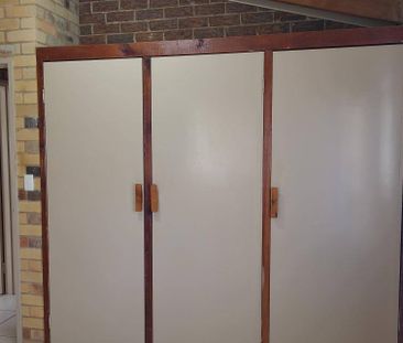 2 Bedroom Detached Unit in a complex of 4 - Photo 5