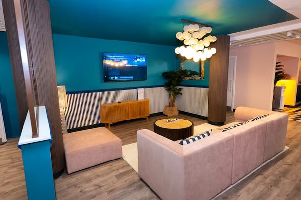 Platinum Studio Plus - Photo 1