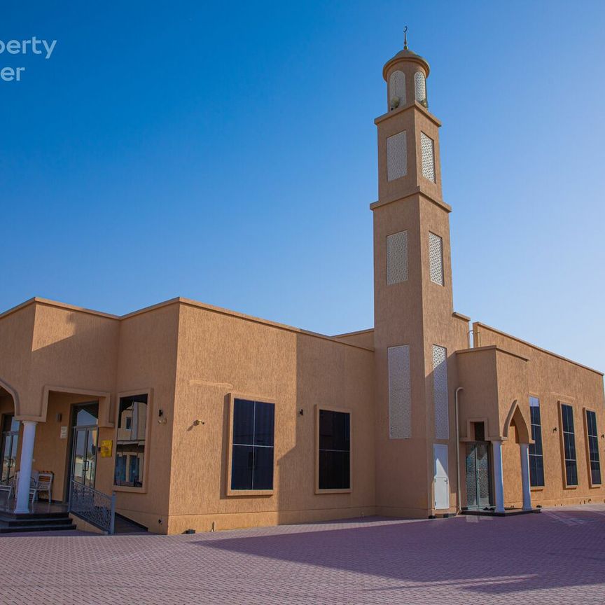 5 BR Villa for Rent in Al Rawda 2 Villas - Photo 1