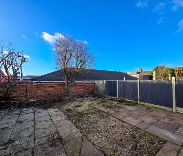 Royal Bank Road, Blackpool, FY3 - Photo 3