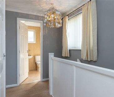 Merriden Road, Macclesfield, Cheshire, SK10 - Photo 6