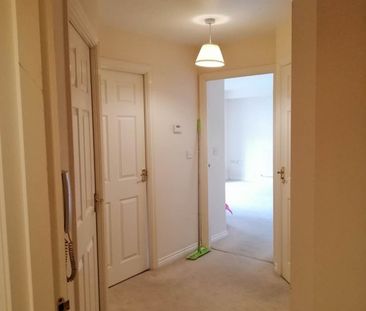 2 Bed Flat, Signet Square, CV2 - Photo 1