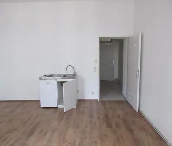 Charmante Singlewohnung in Top-Lage - Nähe Meiselmarkt & Schloss Schönbrunn - Photo 1