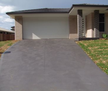 141 The Point Drive, Port Macquarie NSW 2444 - House For Rent | Domain - Photo 3