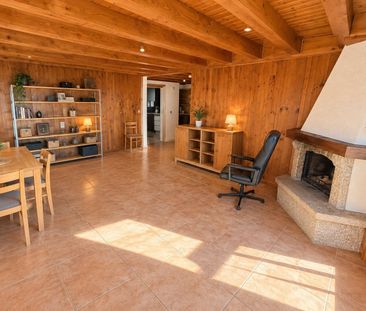 La Coudre: 5.5 rooms renovated with large terrace and unobstructed view - Photo 2