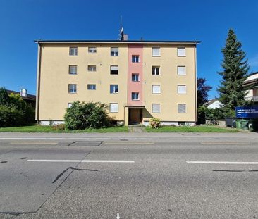 "Neu renoviert mit grossem Balkon und Aussicht" - Photo 6