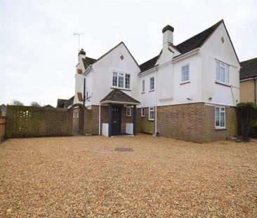 4 bedroom detached house to rent - Photo 5