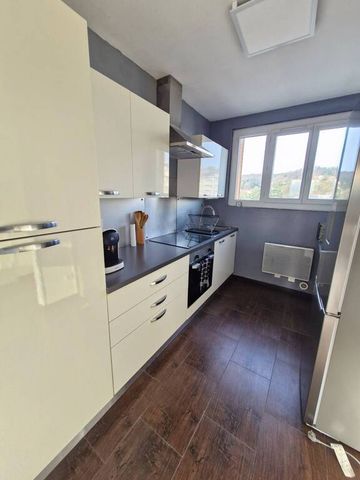 Location Appartement 3 pièces 50m² BOURGOIN JALLIEU 38300 - Photo 5