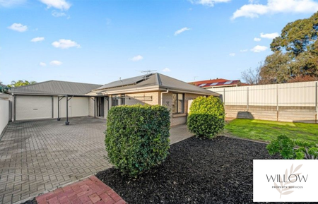 Spacious Four Bedroom Family Home in a Quiet Location - Photo 3