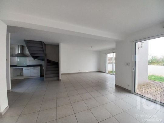 Location Maison 4 pièces 86m² - Photo 1
