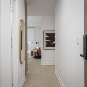 1 Bedroom - 1518 Rue Sherbrooke Ouest Suite 105, Montréal - Photo 3