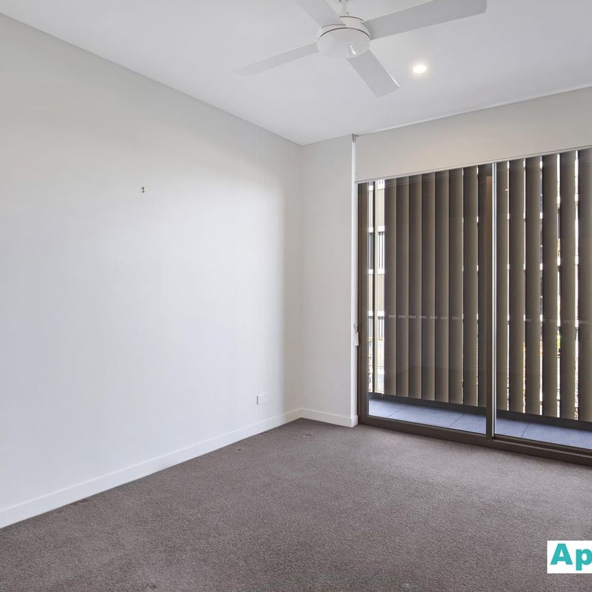 Modern Apartment for Rent in Prestigious Ascot Green - Tranquil Living at its Best - Photo 1