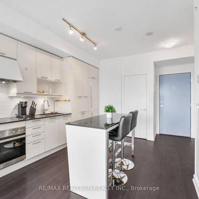 199 Richmond St W Entertainment district modern spacious feel! - Photo 4