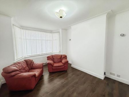 4 bedroom terraced house to rent - Photo 2