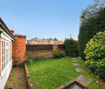 2 bedroom terraced house to rent - Photo 6