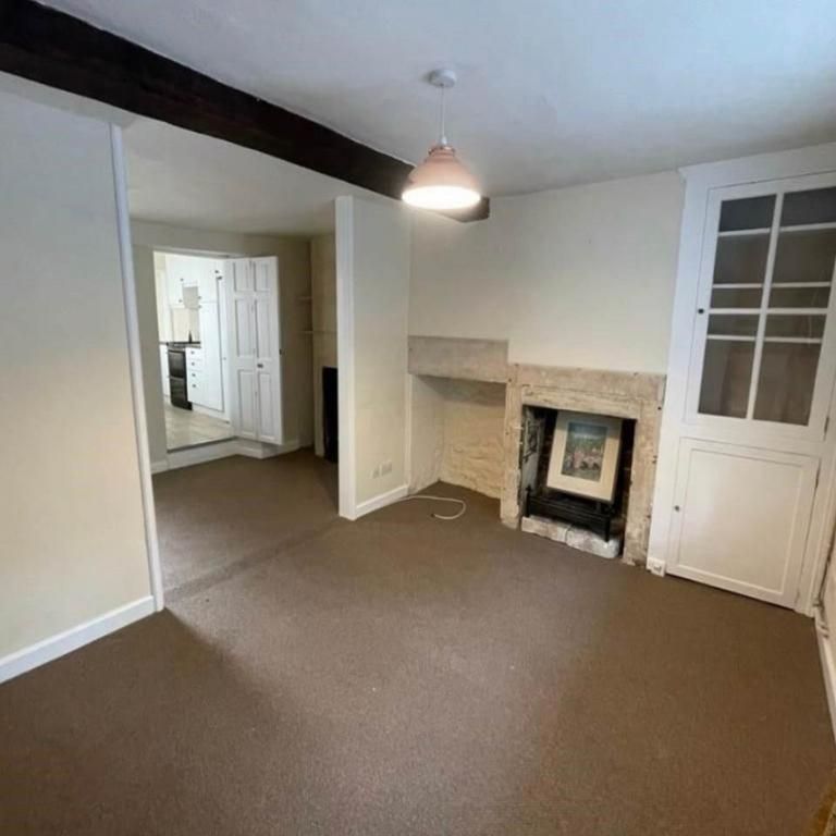 2 bedroom house to rent - Photo 1