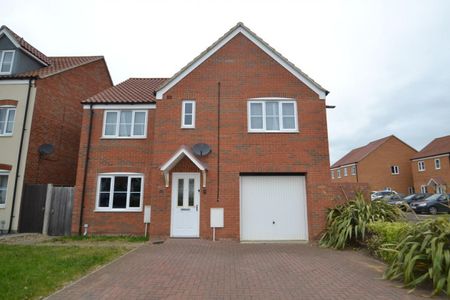 Harvest Way, Harleston, IP20 9GD - Photo 3